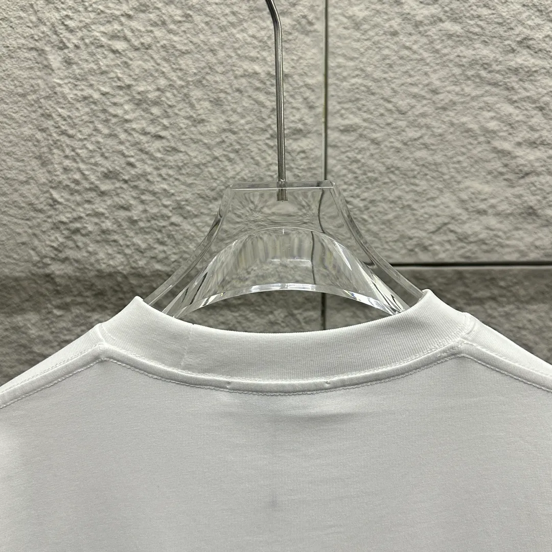 Moncle* *2025 New Arrival Classic T Same Style Size： S （90-130 ） M （120-150 ） L （140-165 ） XL （160-180 ） XXL （180-210 ） ：Black White